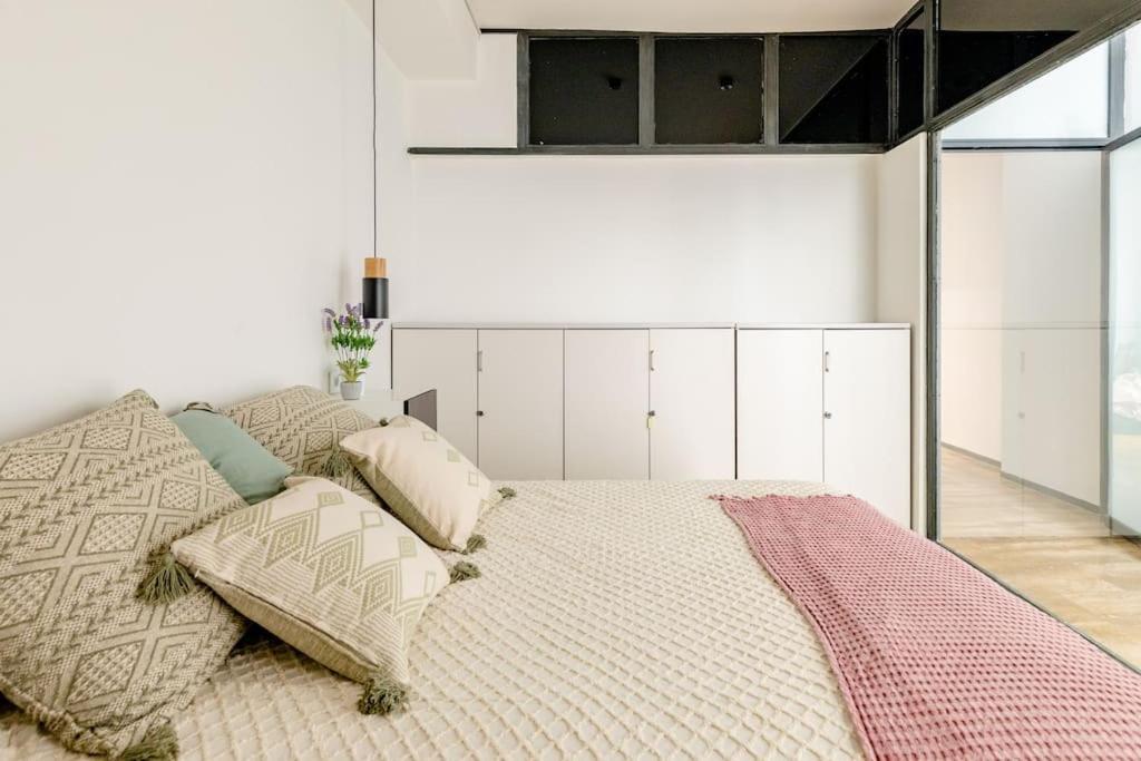 Cozy Loft Patio+Pool +Wifi Apartment Valencia Luaran gambar