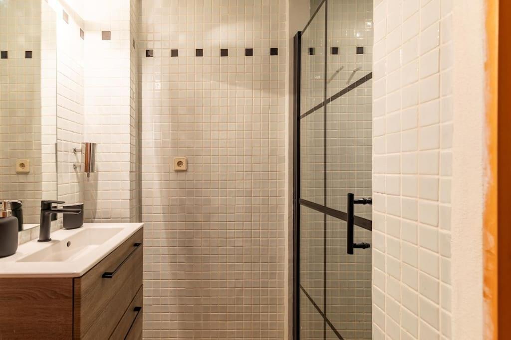 Cozy Loft Patio+Pool +Wifi Apartment Valencia Luaran gambar