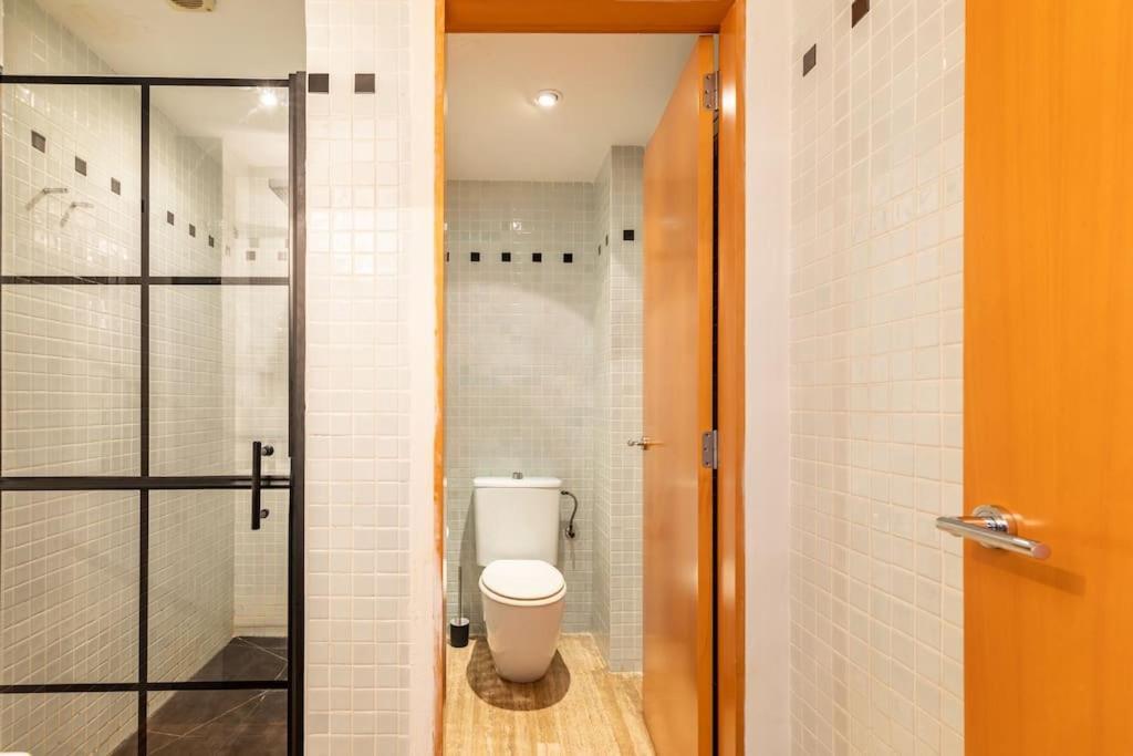 Cozy Loft Patio+Pool +Wifi Apartment Valencia Luaran gambar